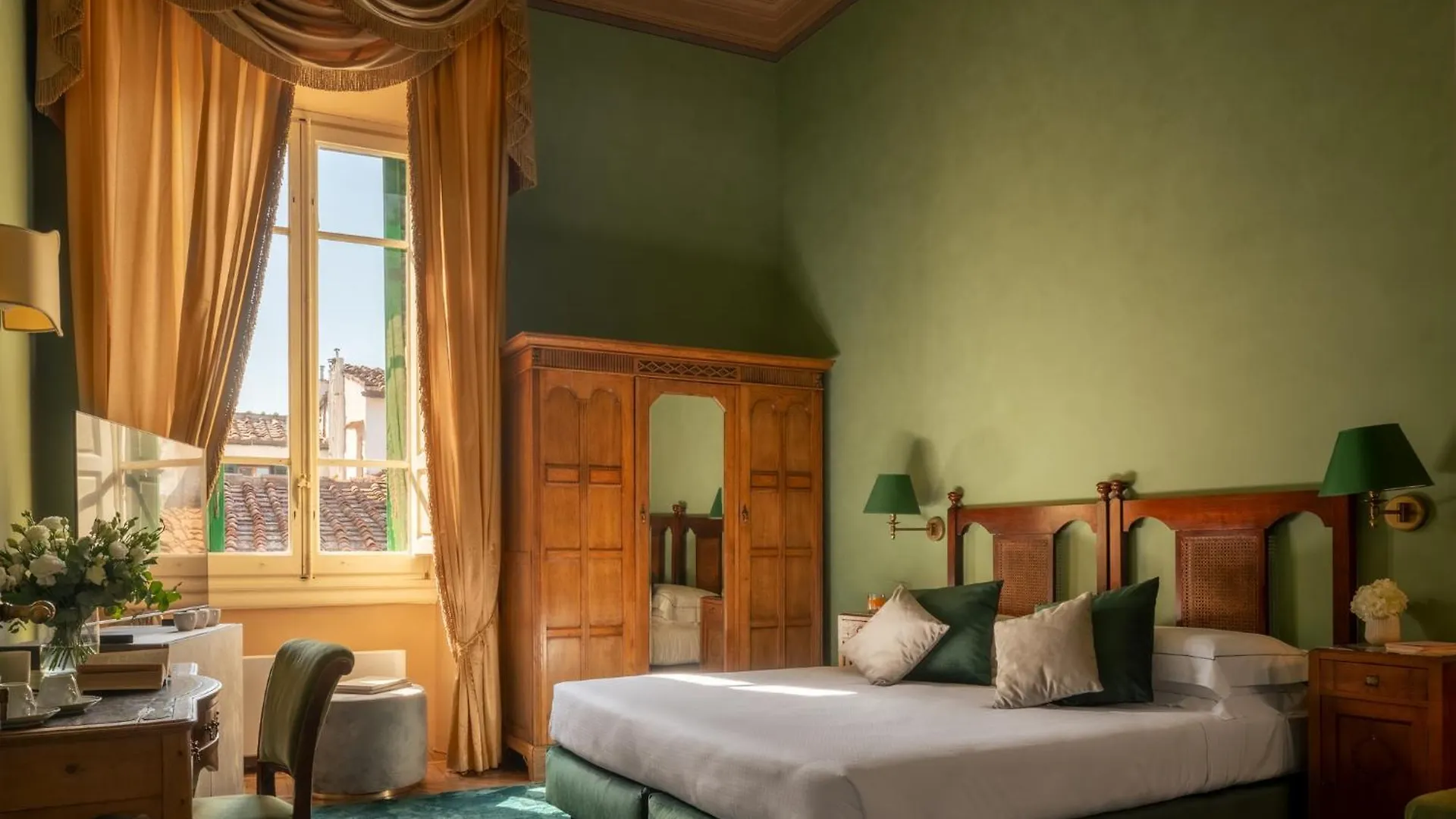 Loggiato Dei Serviti Florencia Hotel