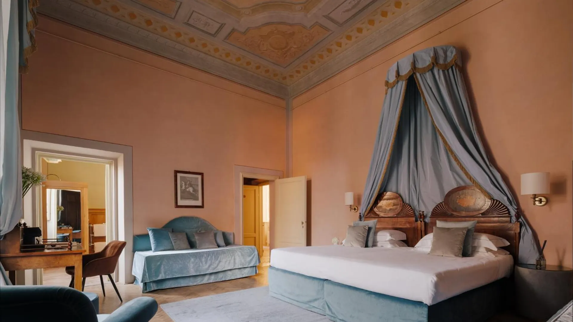 Loggiato Dei Serviti Florencia Italia