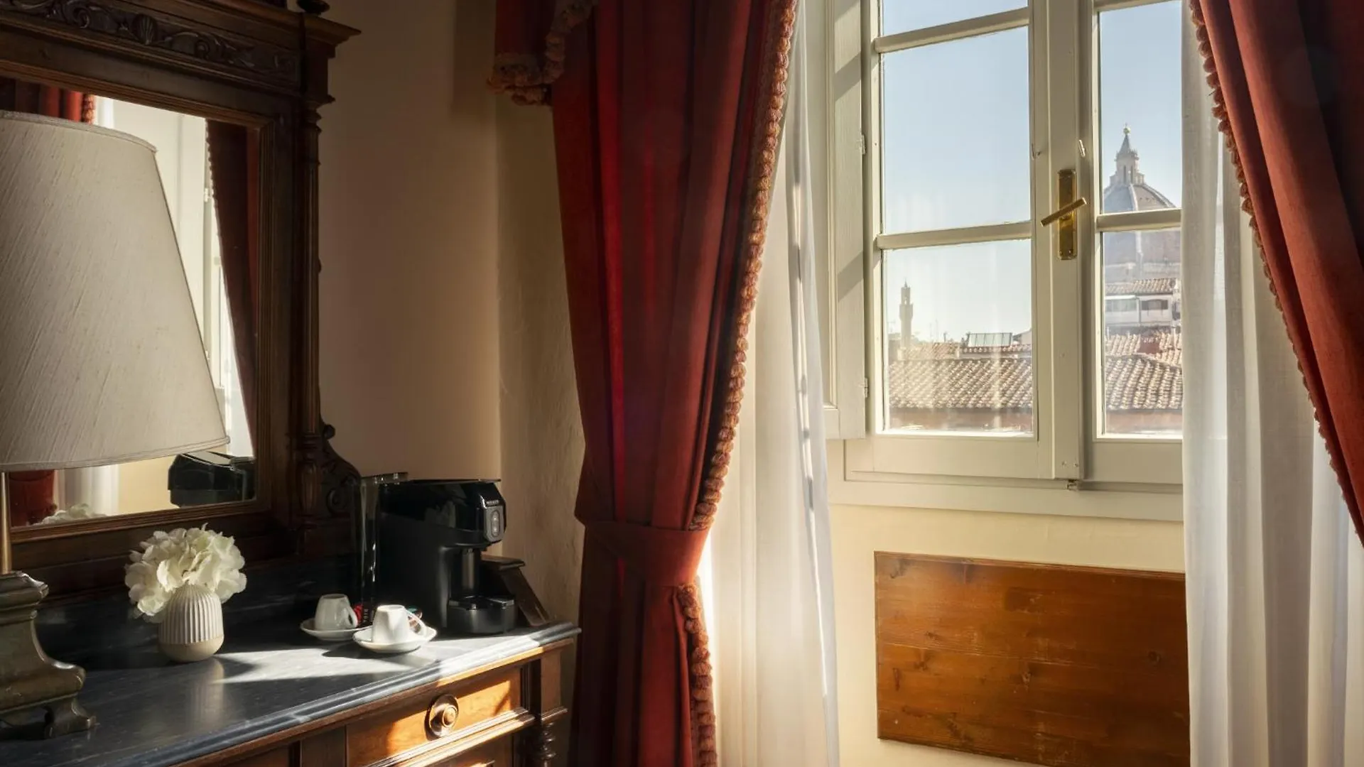 Loggiato Dei Serviti Hotel Florence