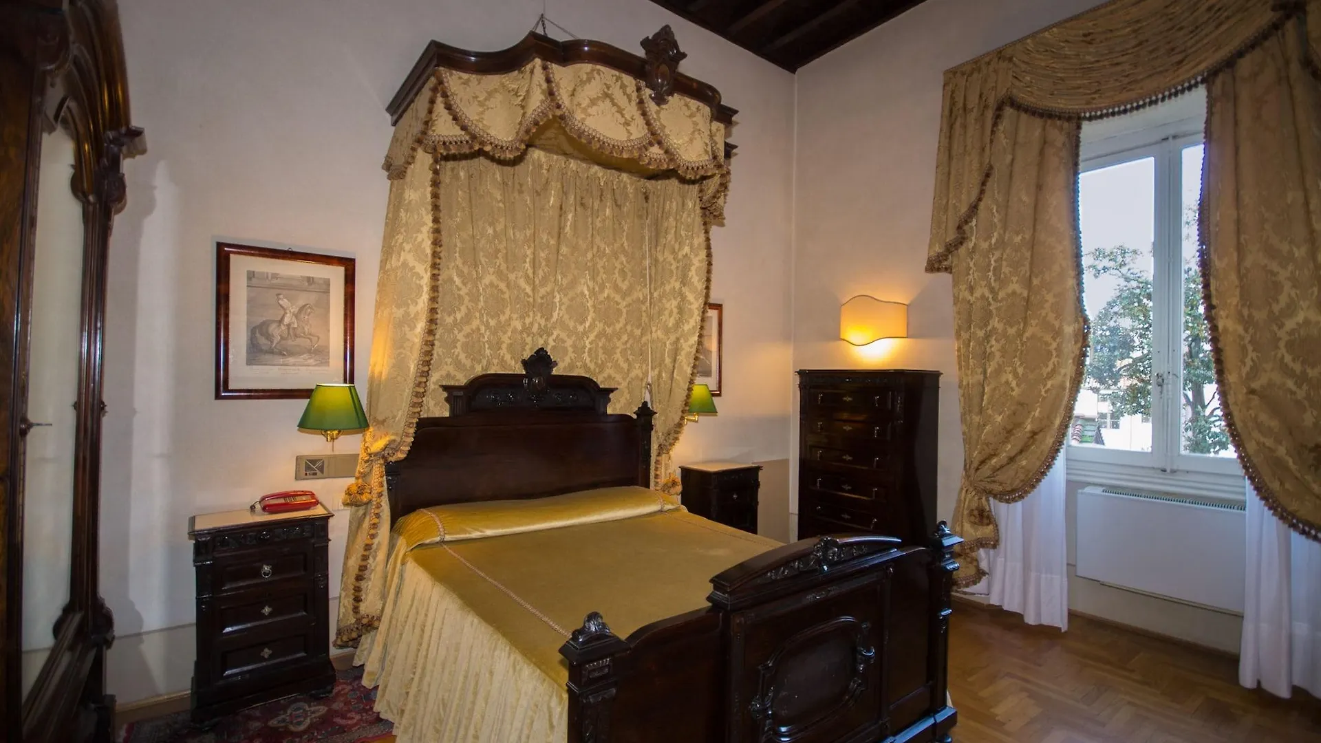 Loggiato Dei Serviti Florence Hotel