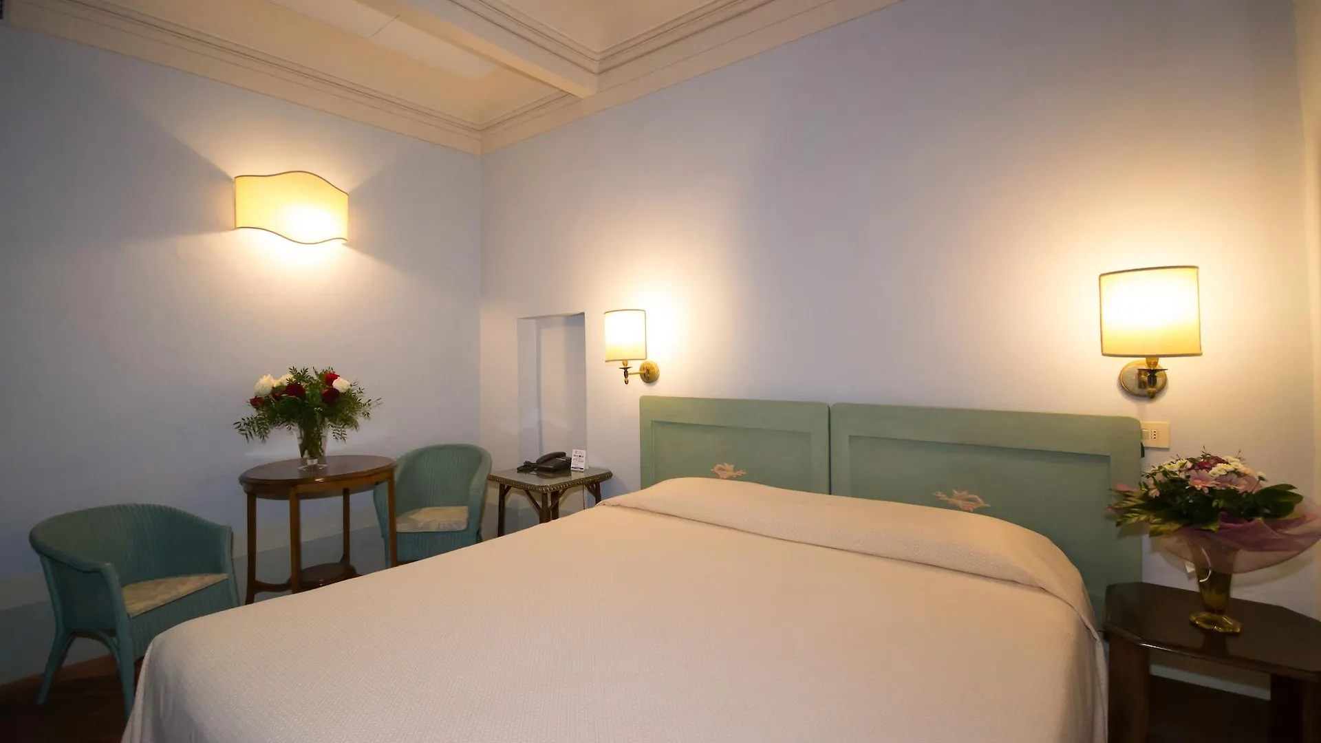Loggiato Dei Serviti Florence Hotel