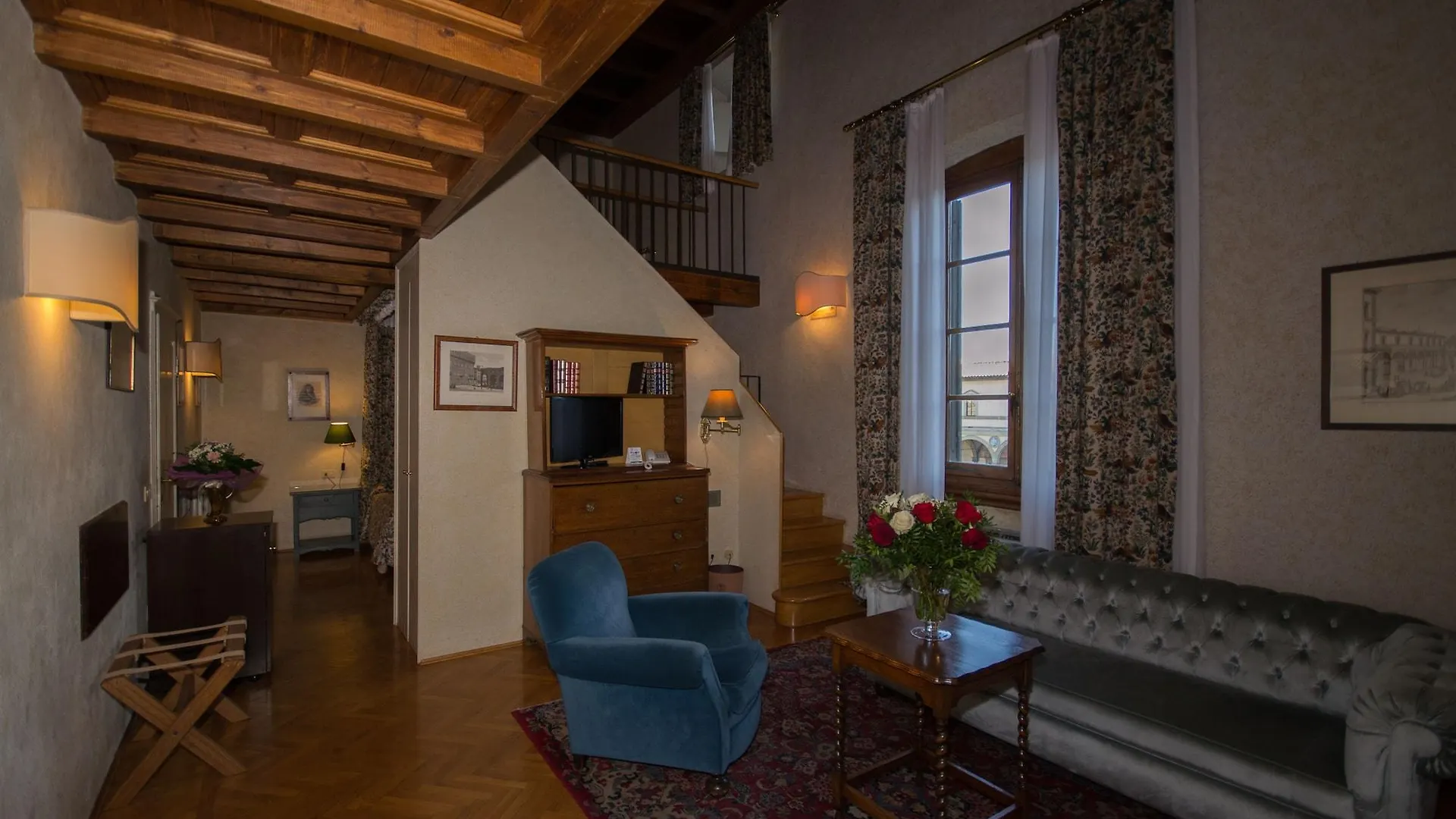 Loggiato Dei Serviti Florence Hotel