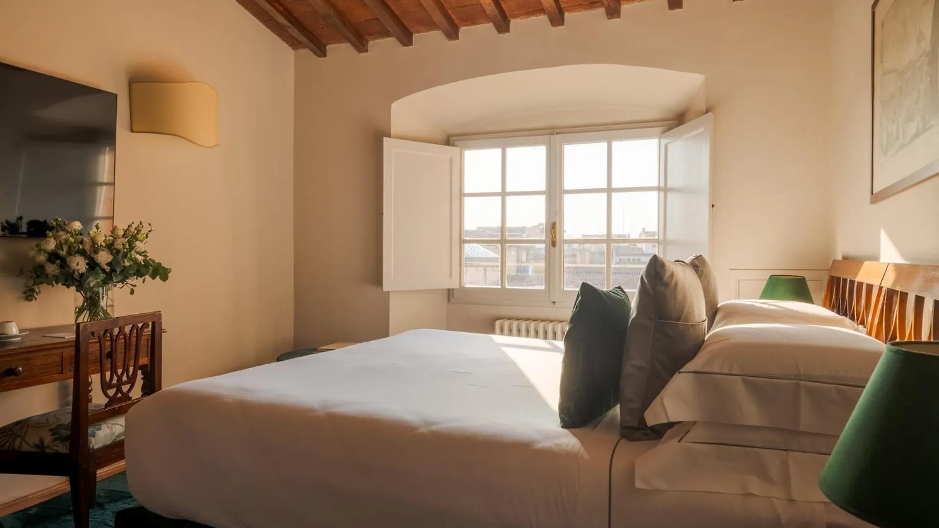 *** Hotel Loggiato Dei Serviti Florence Italy