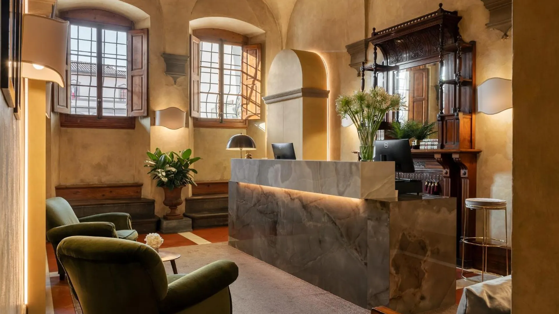 *** Hotel Loggiato Dei Serviti Florence Italy
